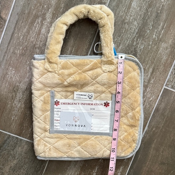 Sensory Fidget Blanket - Beige and Blue - Picture 14 of 14